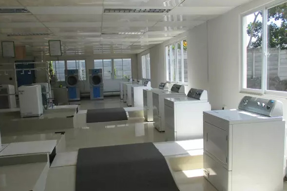 孫瑞哲率團(tuán)考察印尼當(dāng)?shù)仄髽I(yè),展望國際合作共贏之路