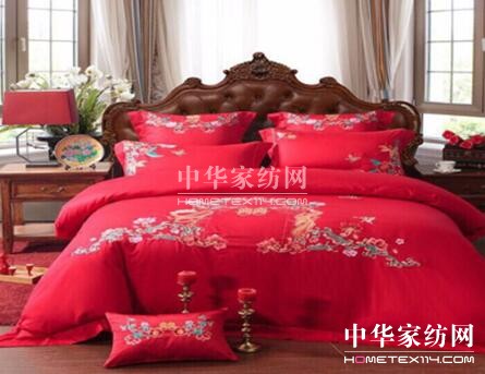 雅夢居家紡:美滿結婚季,為愛的人選一套床品吧!