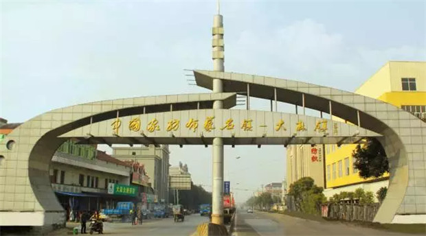 大家好,給大家介紹一下,這是我們家紡大會(huì)舉辦地@桐鄉(xiāng)