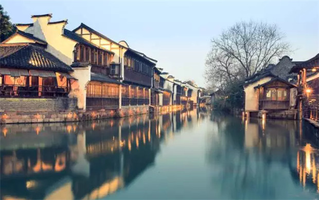 大家好,給大家介紹一下,這是我們家紡大會(huì)舉辦地@桐鄉(xiāng)