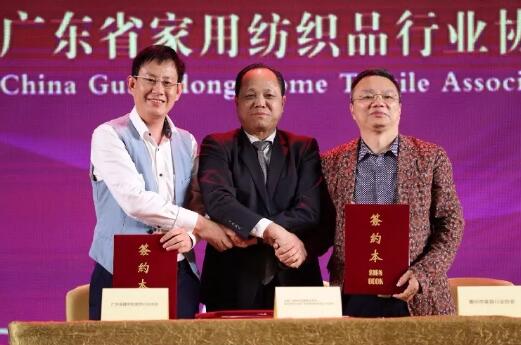 ���_�ń��¹������A��2018���ڇ��H�Ҽ��Ҿ�չ��������ȺӢ�C��