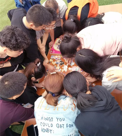 �Pʢ����F����ӨO���澳���ƵZͬ����