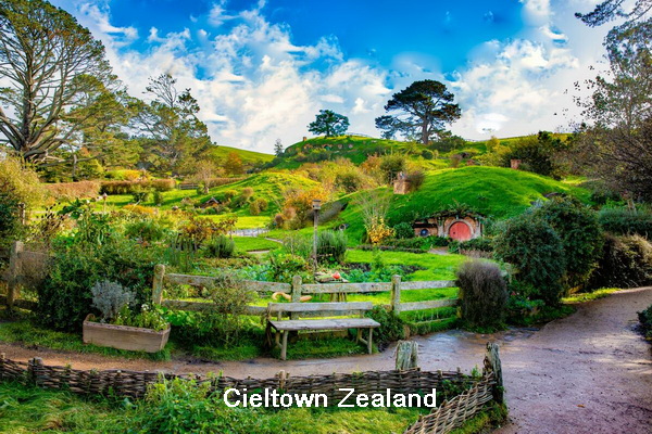 �����Ļ����¾�����,���Ġ�С悡��Ƴ��ػ�ϵ����Ʒ,���塤һ�����u���P������4��������