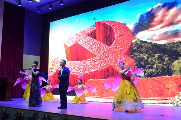 �����h���ꡤ�^�M�A�����A���hί�e�Бcף���h������ô��