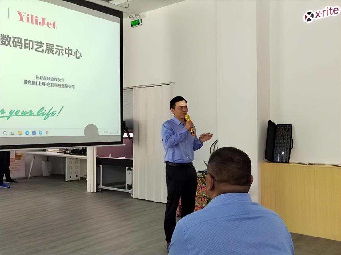 ��ʼ���Ʒ���aӡˇչʾ���ĳɹ���Ļ���F���l������ذ���Ʒ